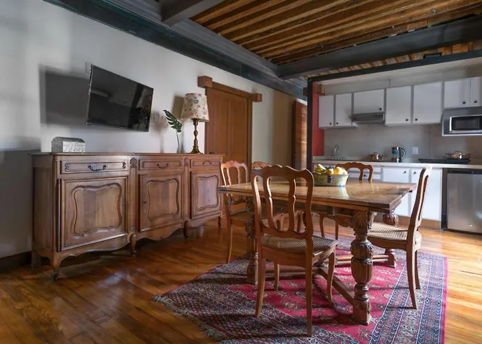 Apartment Casa Sauto Cathedral Views In Downtown *